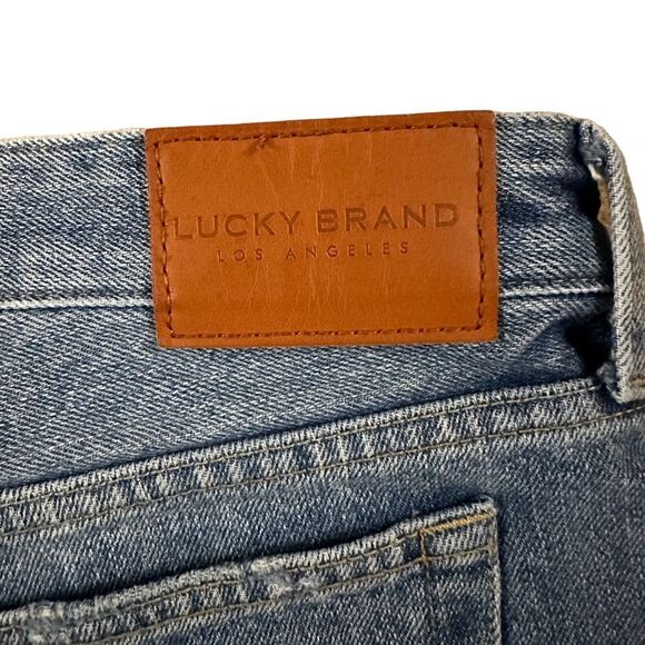 Lucky Brand ~ Womens Boyfriend Denim Shorts ~ size 6/28 - Picture 6 of 10